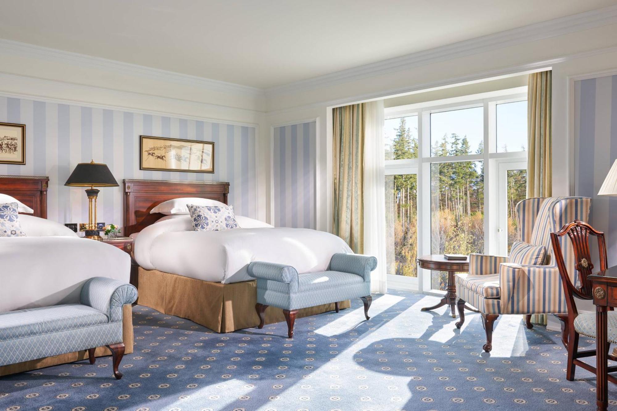Powerscourt Hotel, Autograph Collection Enniskerry Bagian luar foto A room at the Hotel de la Ville